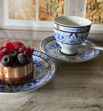 Berry Delight Cake – The Decadent Dessert-Inspired Soap