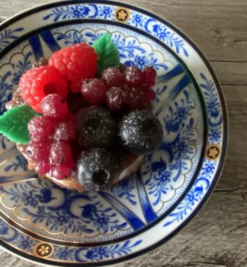 Berry Delight Cake – The Decadent Dessert-Inspired Soap